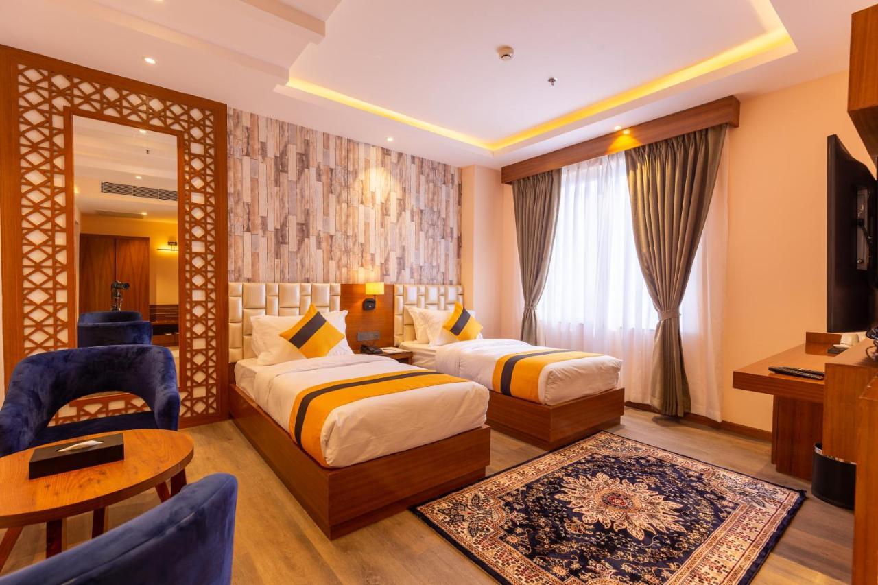 Dream International Hotel Rummindei Extérieur photo