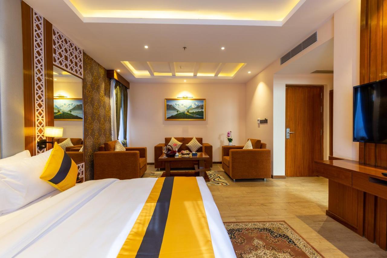 Dream International Hotel Rummindei Extérieur photo