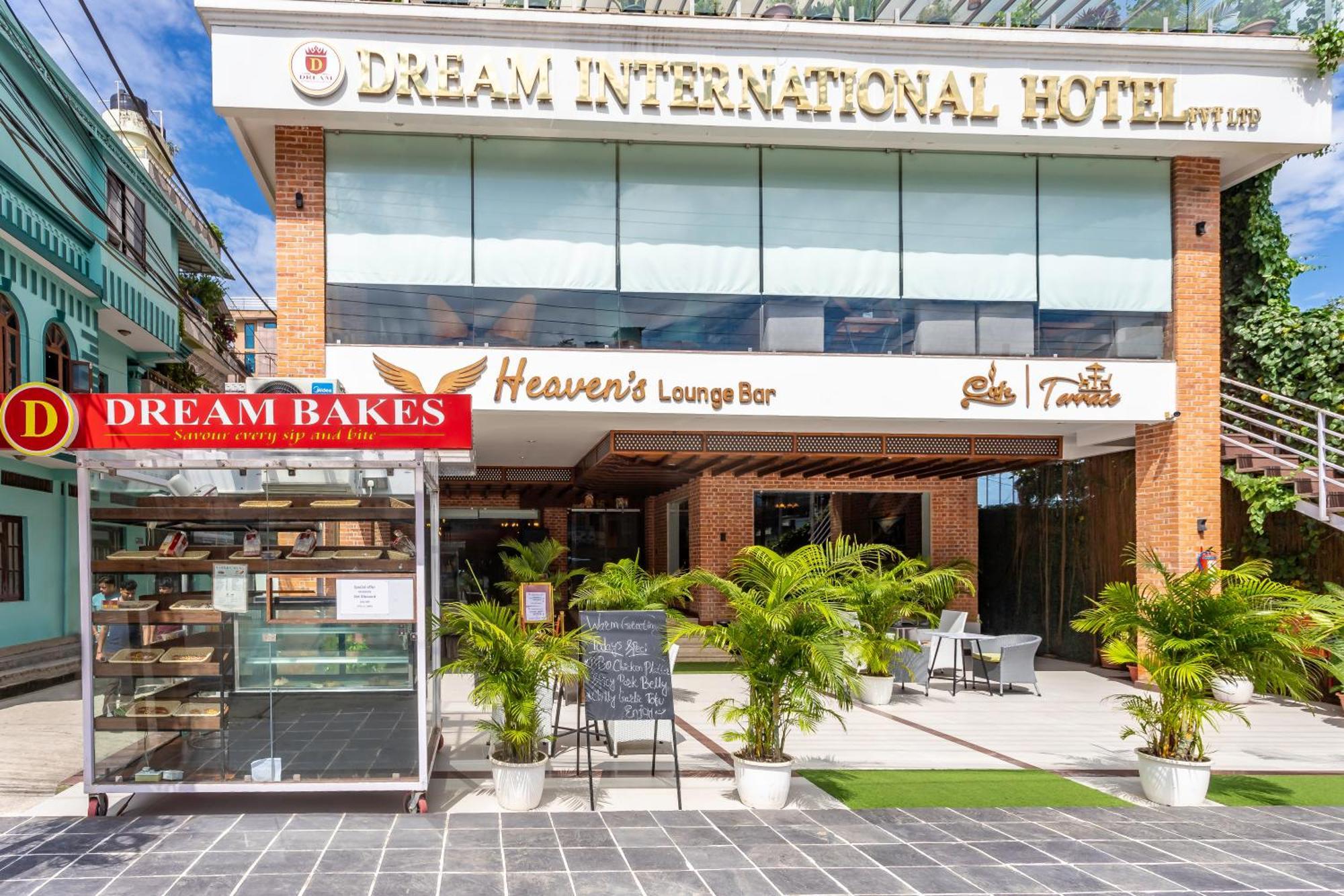 Dream International Hotel Rummindei Extérieur photo